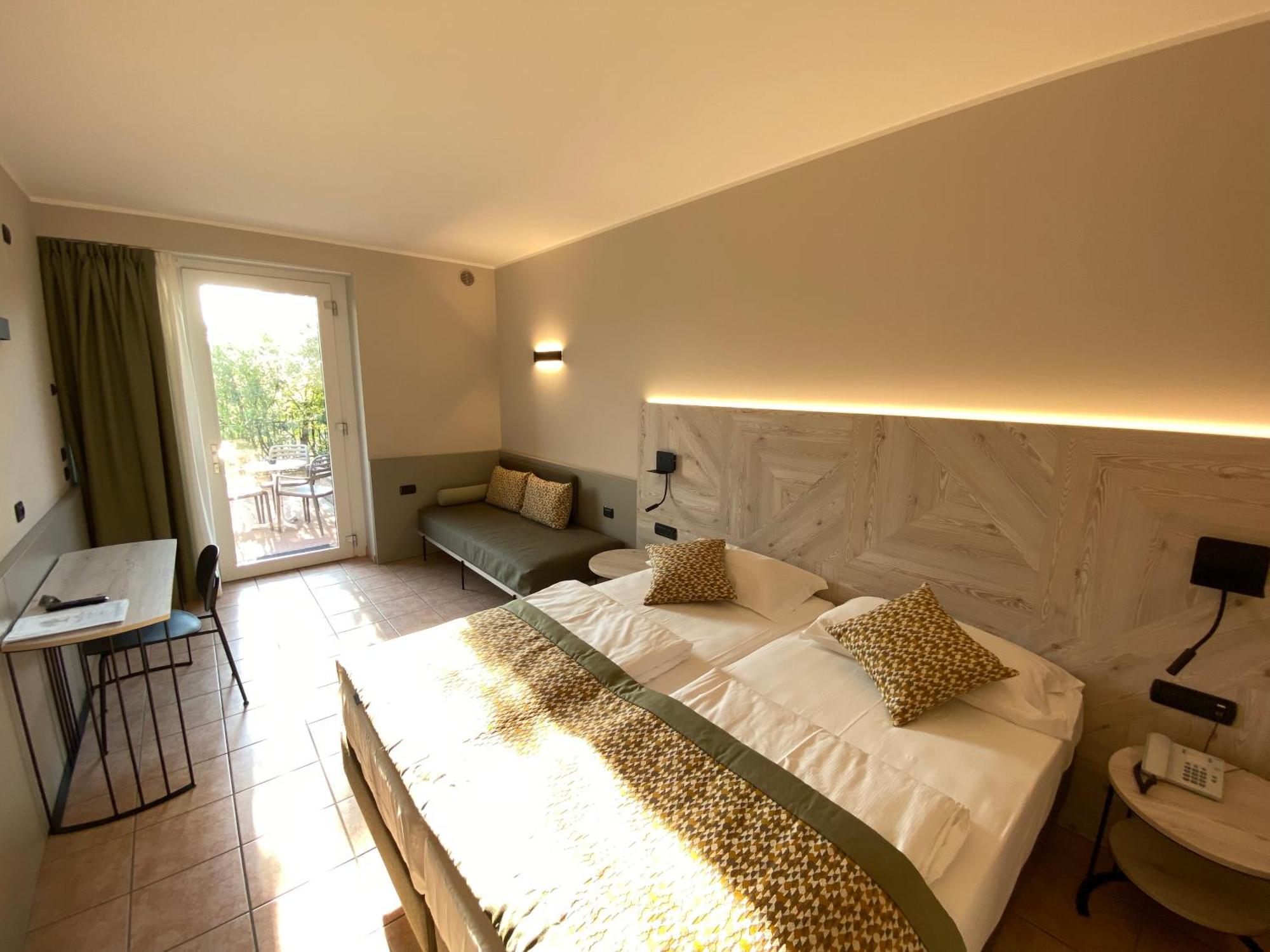 Hotel Villa Olivo Resort 3S Bardolino Dış mekan fotoğraf